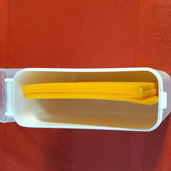 🎁GWP - Sliced Cheese Storage Container - Picture 6 of 6